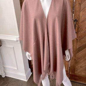 Cashmere mauve Brooks Brothers poncho